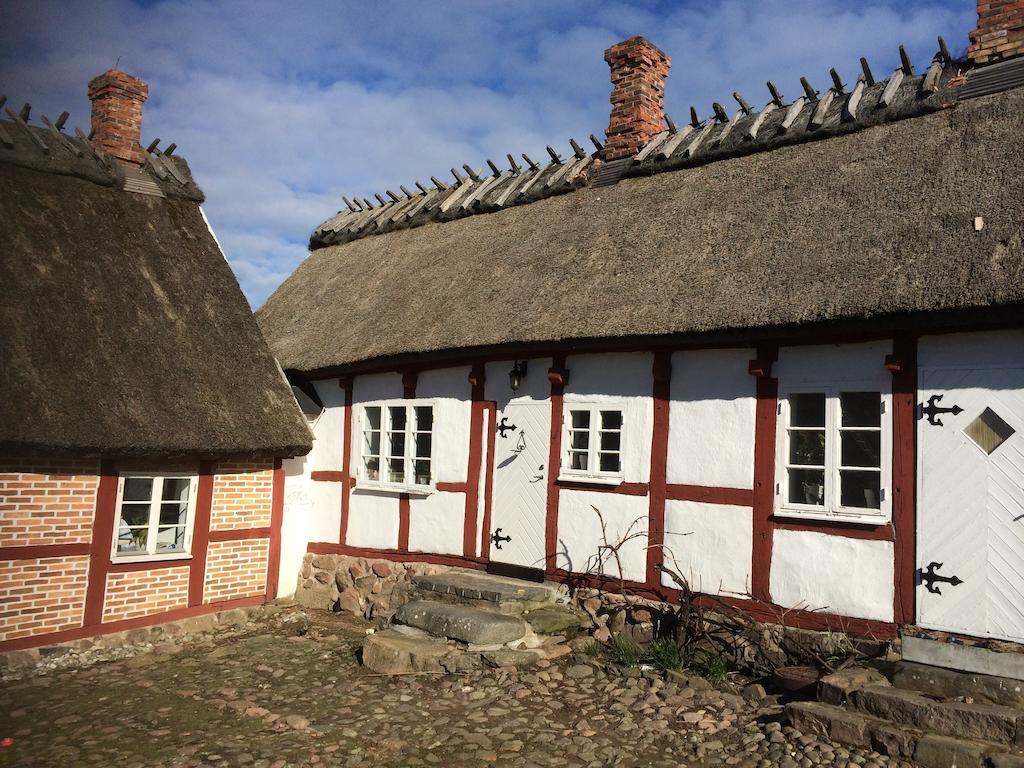 Arilds Vingard Bed & Breakfast Exterior photo