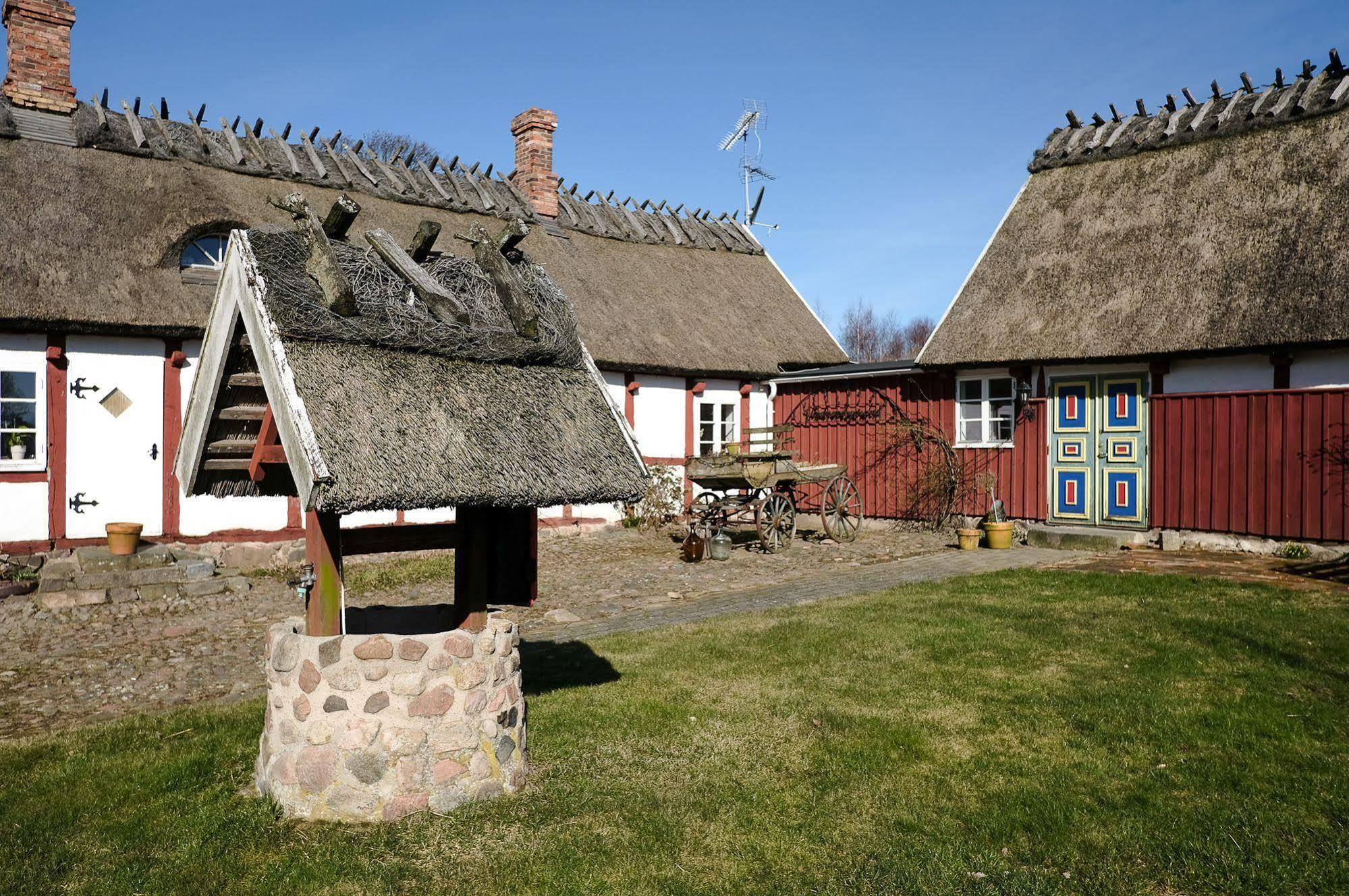 Arilds Vingard Bed & Breakfast Exterior photo